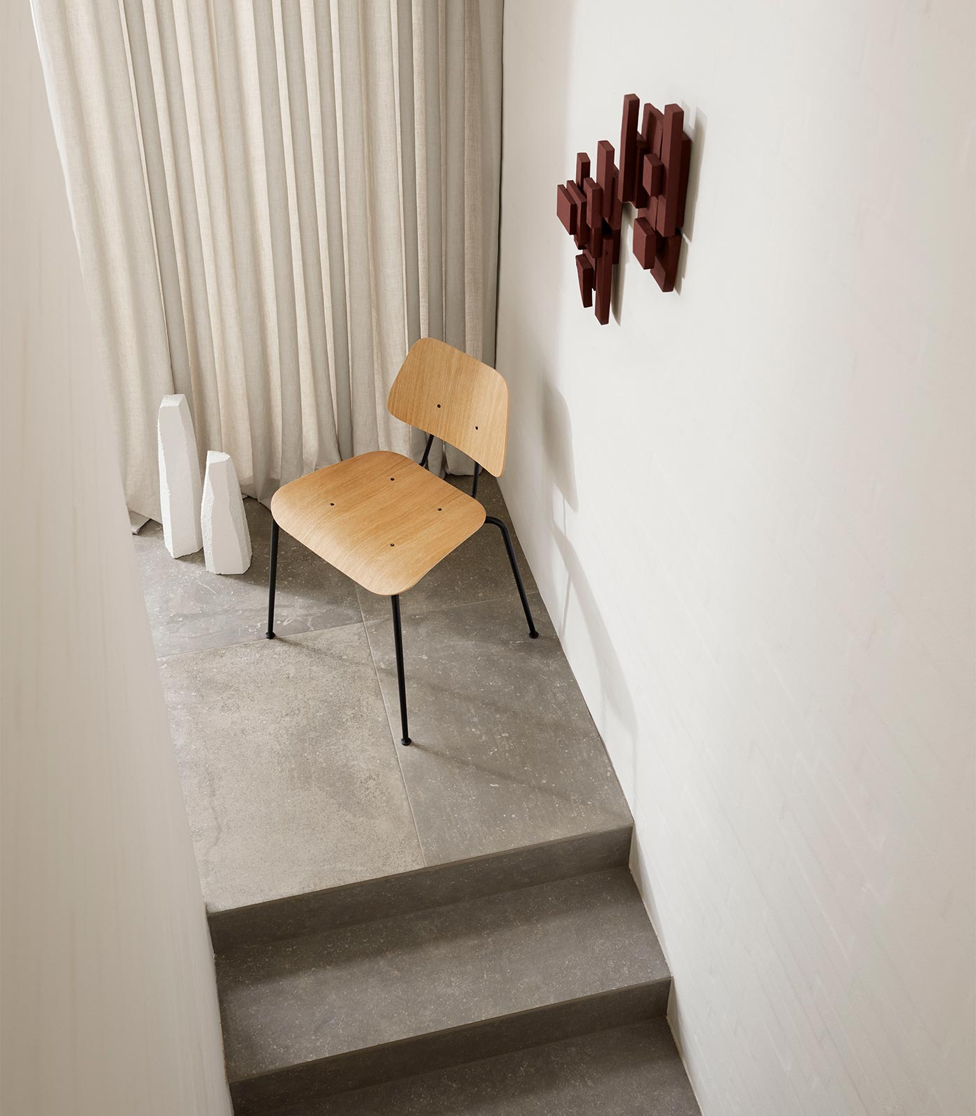 Four clearance legged chair
