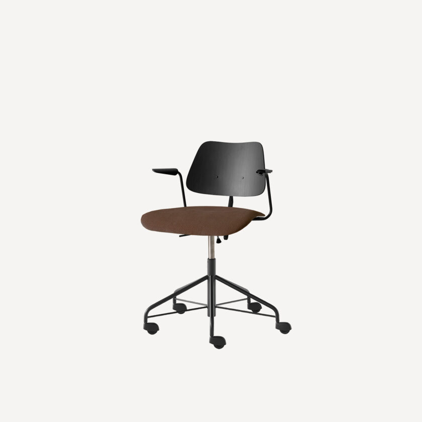 12.2 Work armchair