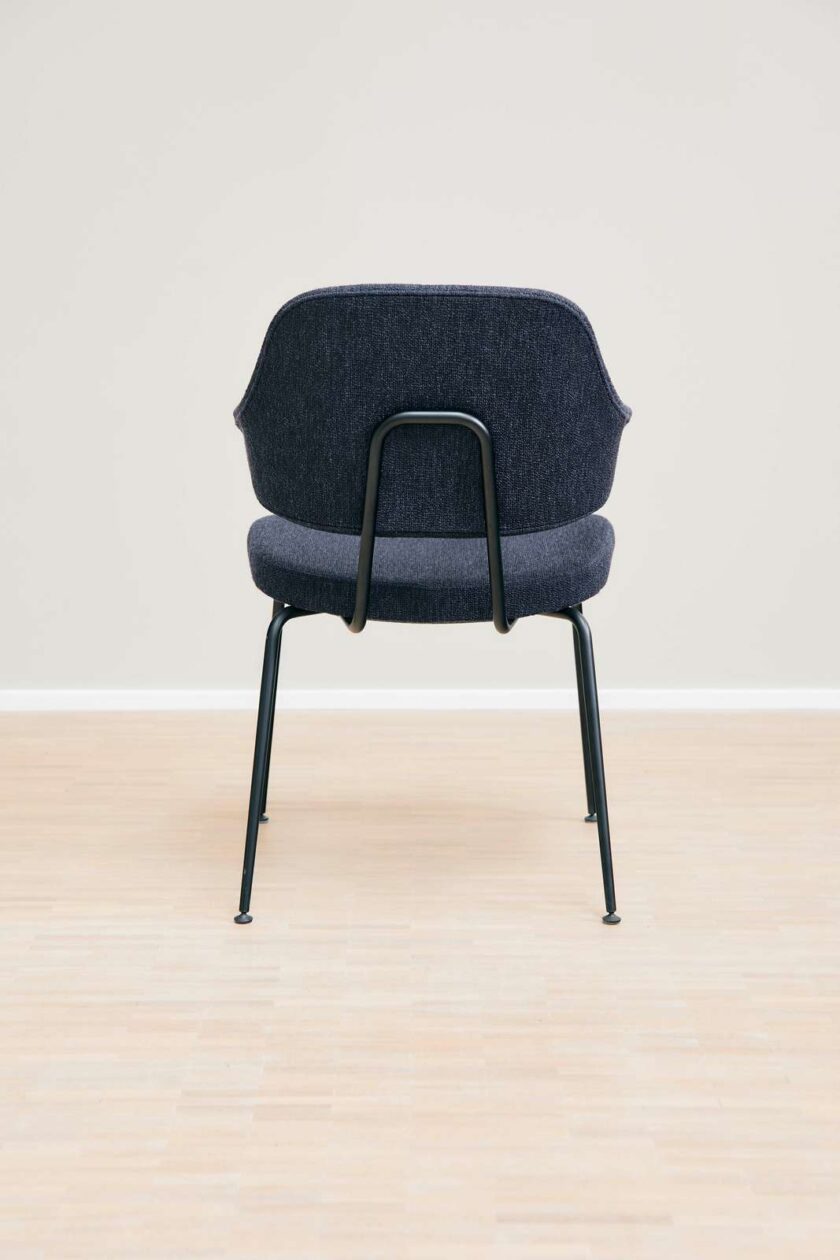 70.2 Executive 4-legged Chair - Image 5